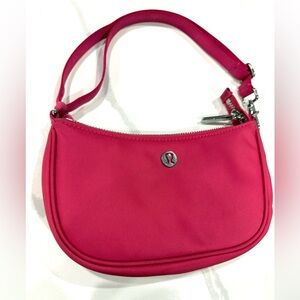NWOT-Lululemon City Essentials Mini 1L Shoulder Bag-Raspberry Pink